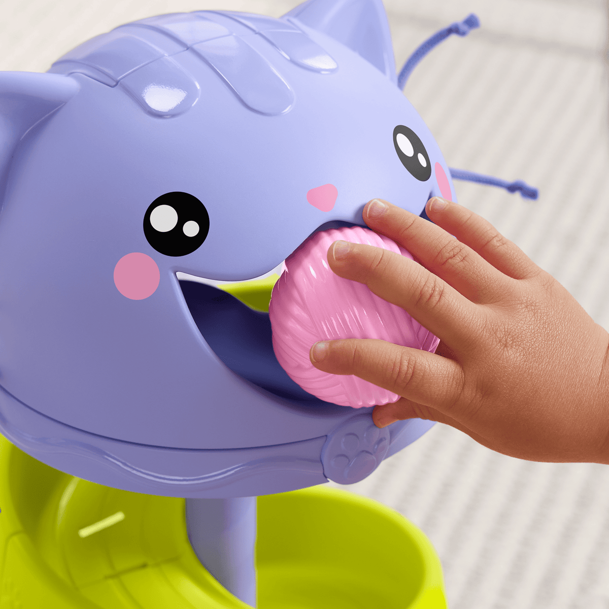 Fisher-Price Juguete para Bebés Gatito Pelotitas Rodantes