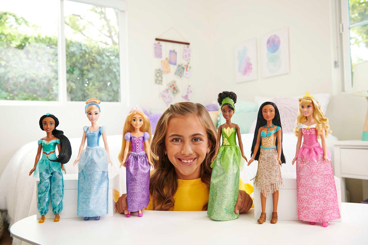 Disney Princess Toys, 13 Princess Fashion Dolls And Accessories