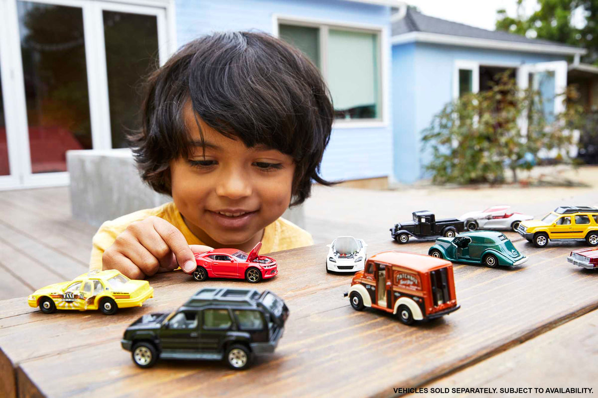 Matchbox Diecast Veículo de Brinquedo Com partes móveis